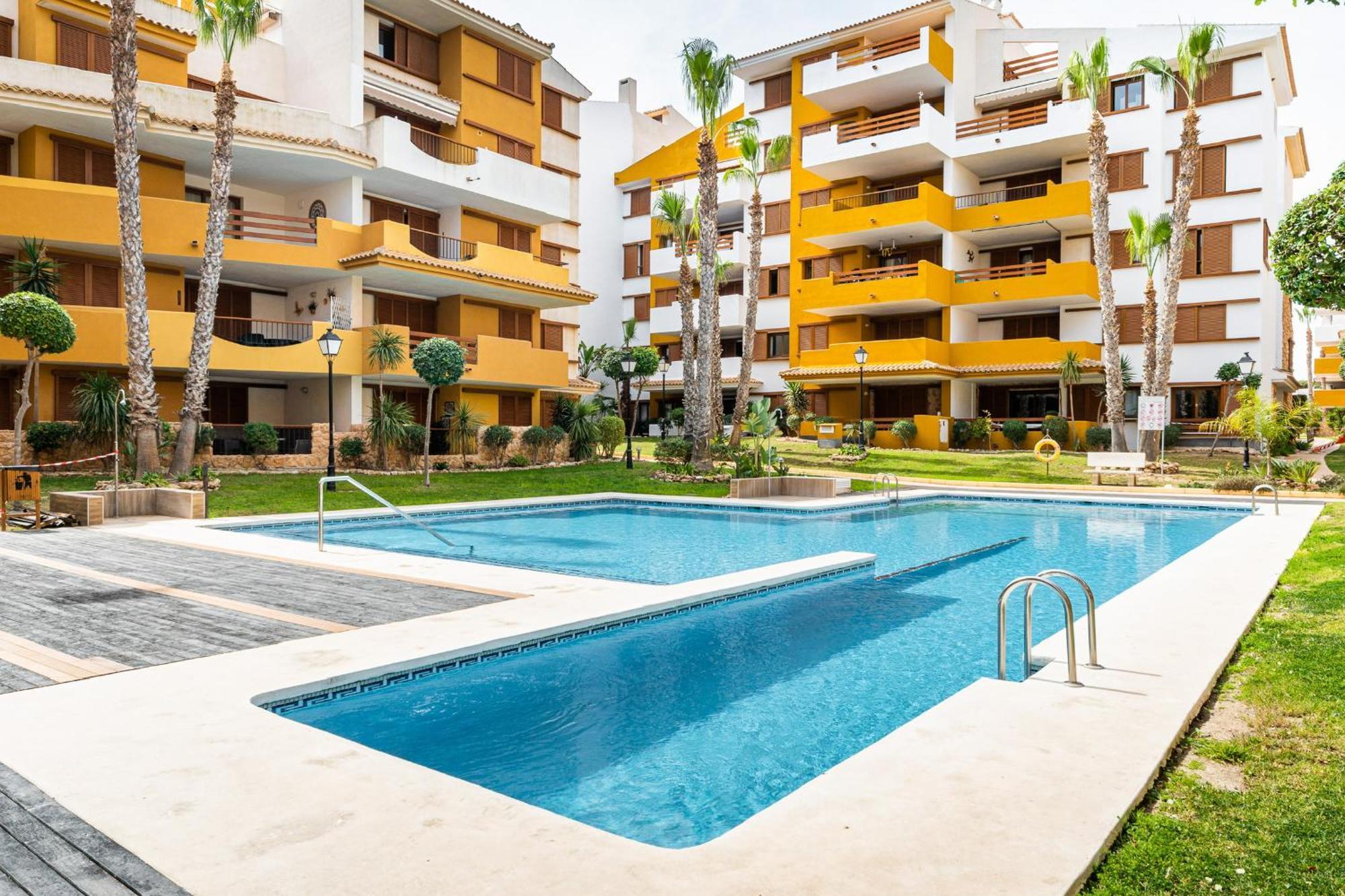 Tornado Apartamento Sunrise Torrevieja Zewnętrze zdjęcie